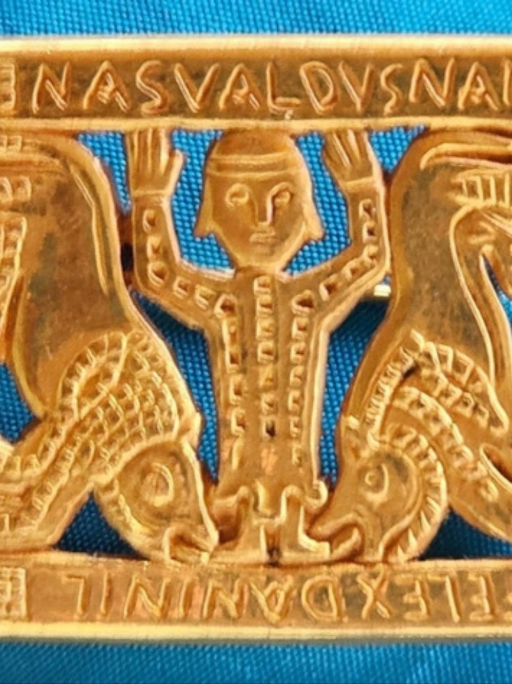 Vintage ARTUS BERTRAND Egyptian Motif Gold-Tone Brooch